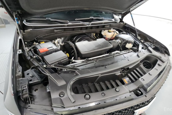 2022 Cadillac Escalade с пробегом 44 564 км