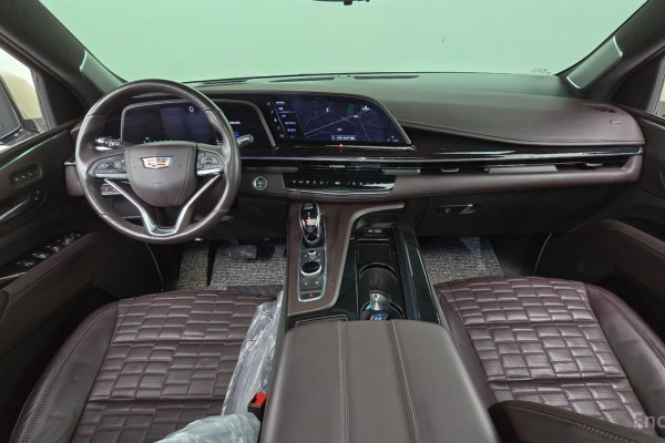 2022 Cadillac Escalade с пробегом 77 336 км