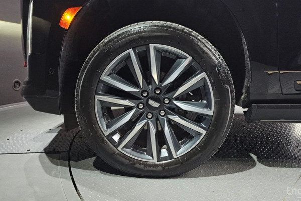 2021 Cadillac Escalade с пробегом 87 141 км