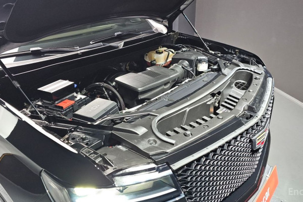 2021 Cadillac Escalade с пробегом 87 141 км