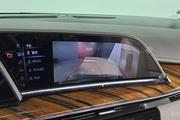 2023 Cadillac Escalade с пробегом 15 615 км