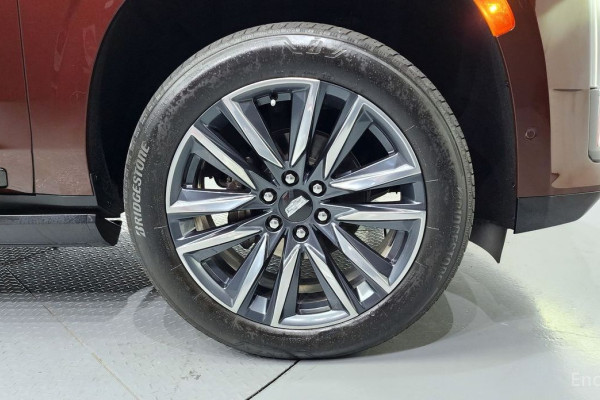 2022 Cadillac Escalade с пробегом 44 952 км