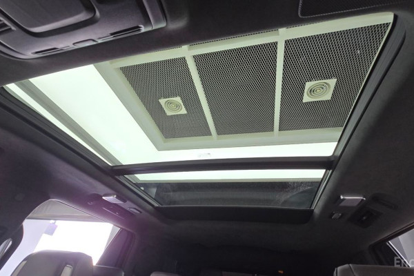 2023 Cadillac Escalade с пробегом 65 875 км