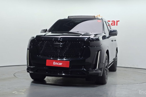 2022 Cadillac Escalade с пробегом 13 777 км