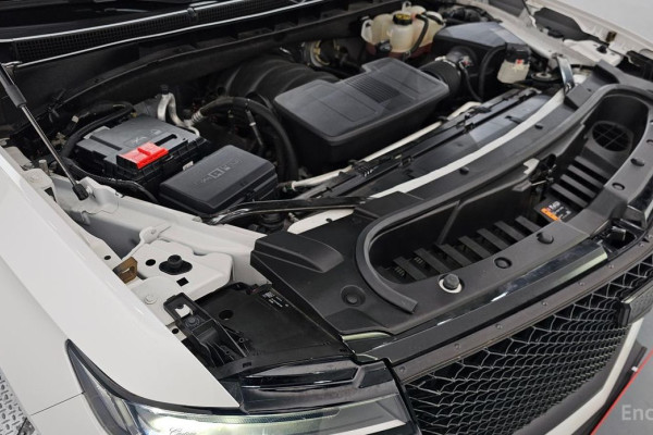 2021 Cadillac Escalade с пробегом 69 327 км