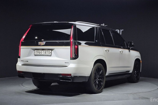 2021 Cadillac Escalade с пробегом 62 638 км