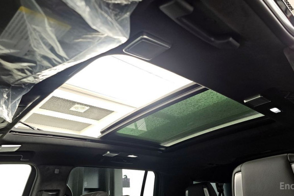 2025 Cadillac Escalade с пробегом 2 020 км