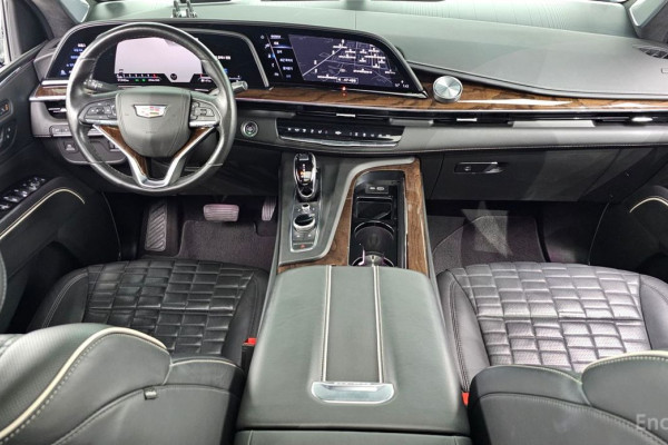 2021 Cadillac Escalade с пробегом 91 945 км