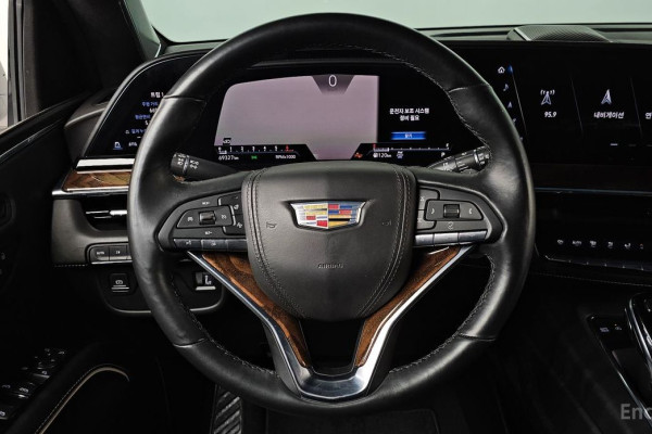 2021 Cadillac Escalade с пробегом 69 327 км