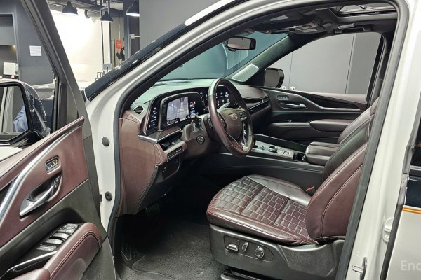 2021 Cadillac Escalade с пробегом 62 638 км