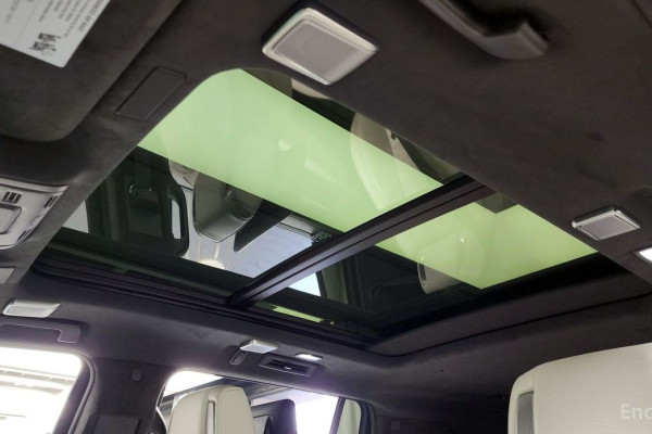 2025 Cadillac Escalade с пробегом 4 781 км