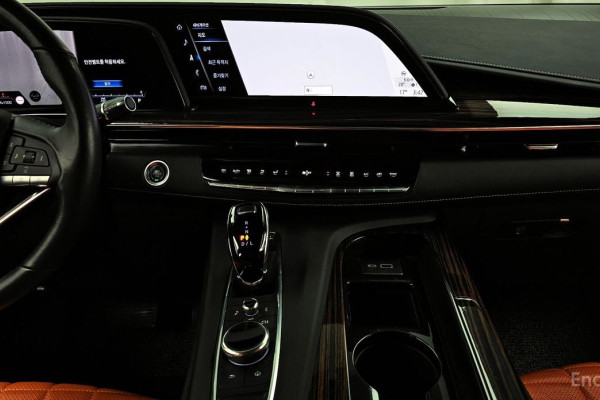 2022 Cadillac Escalade с пробегом 80 014 км