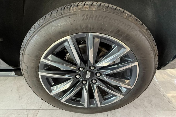 2023 Cadillac Escalade с пробегом 26 053 км