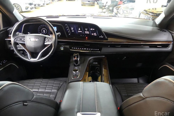 2021 Cadillac Escalade с пробегом 58 317 км