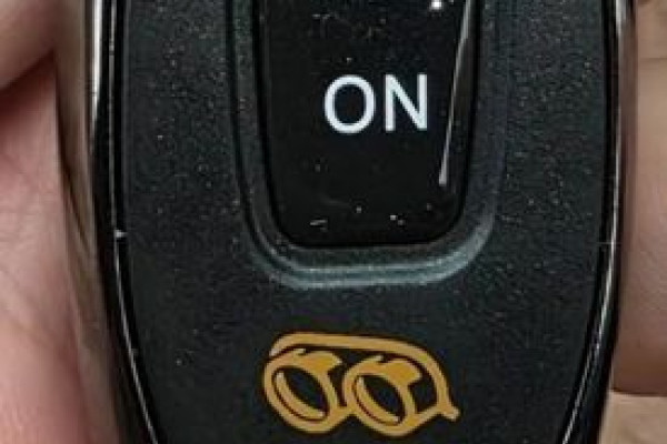 2023 Cadillac Escalade с пробегом 31 000 км