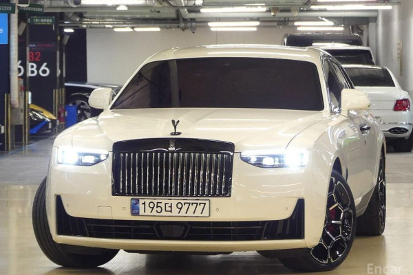 2025 Rolls-Royce Ghost с пробегом 2 933 км