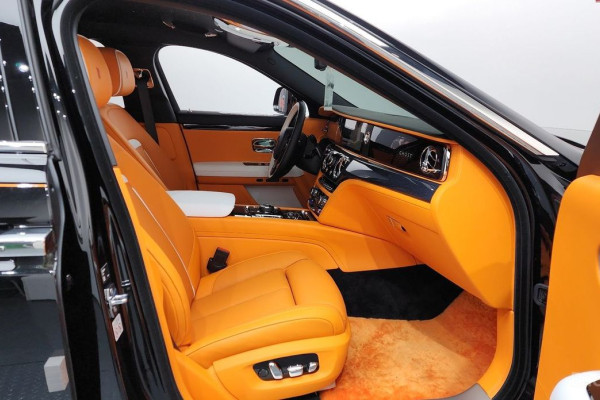 2024 Rolls-Royce Ghost с пробегом 2 792 км