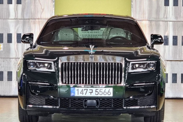 2021 Rolls-Royce Ghost с пробегом 5 300 км