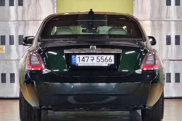 2021 Rolls-Royce Ghost с пробегом 5 300 км