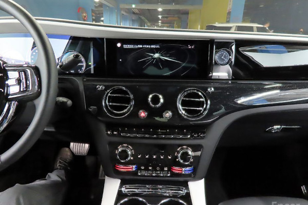 2022 Rolls-Royce Ghost с пробегом 8 200 км