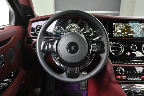 2021 Rolls-Royce Ghost с пробегом 44 810 км