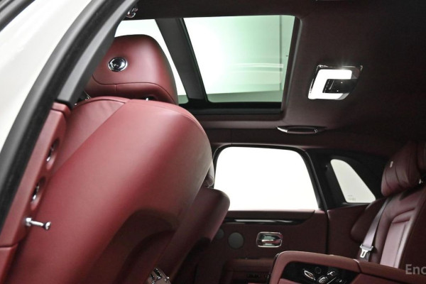 2021 Rolls-Royce Ghost с пробегом 44 810 км