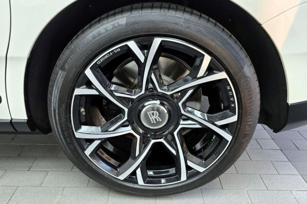 2023 Rolls-Royce Cullinan с пробегом 12 913 км