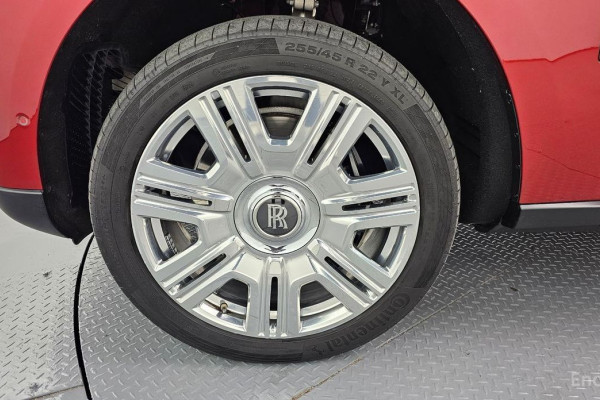 2023 Rolls-Royce Cullinan с пробегом 27 809 км