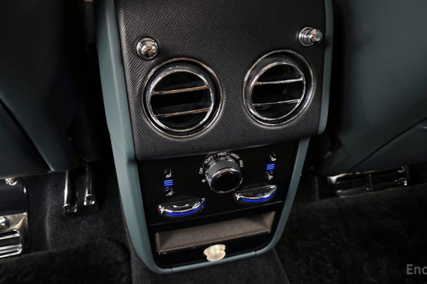 2023 Rolls-Royce Cullinan с пробегом 12 913 км