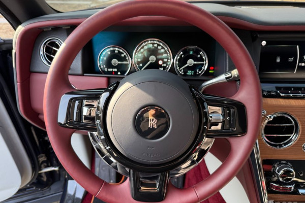 2020 Rolls-Royce Cullinan с пробегом 36 920 км