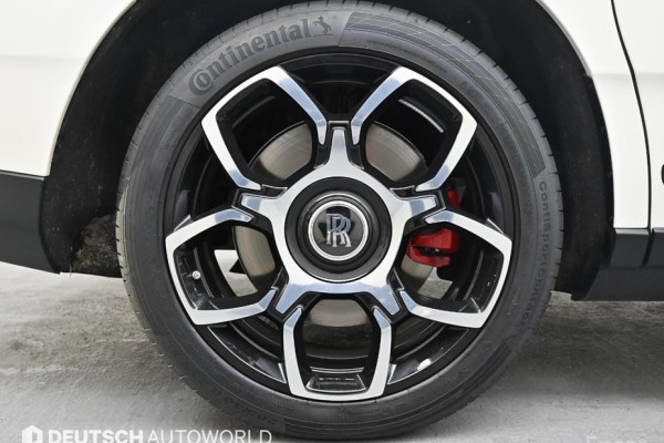 2024 Rolls-Royce Cullinan с пробегом 4 990 км