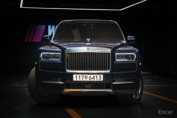 2022 Rolls-Royce Cullinan с пробегом 15 500 км
