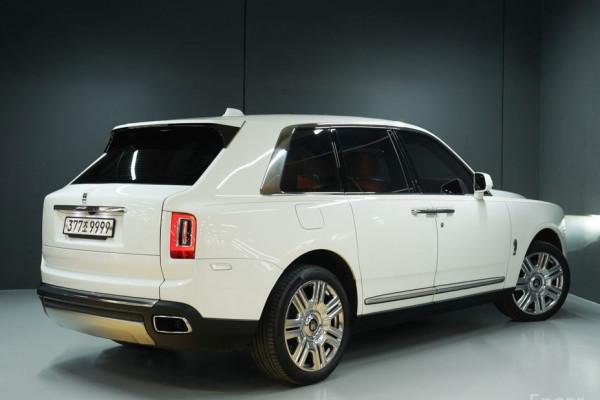 2022 Rolls-Royce Cullinan с пробегом 31 360 км