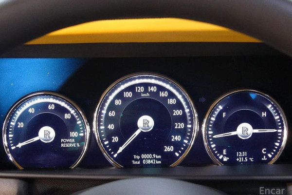 2023 Rolls-Royce Cullinan с пробегом 3 843 км
