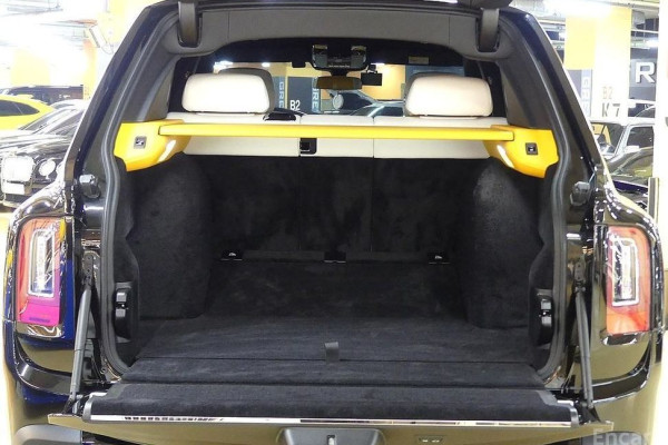 2023 Rolls-Royce Cullinan с пробегом 3 843 км