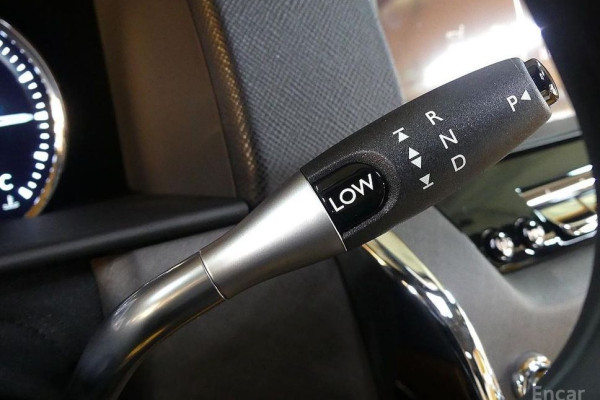 2023 Rolls-Royce Cullinan с пробегом 3 843 км