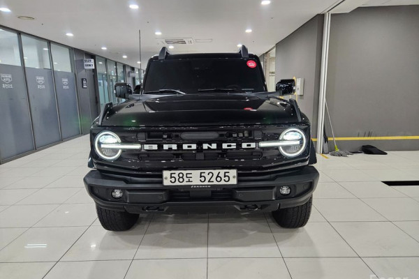 2023 Ford Bronco с пробегом 7 938 км