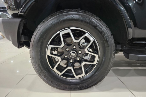 2023 Ford Bronco с пробегом 7 938 км