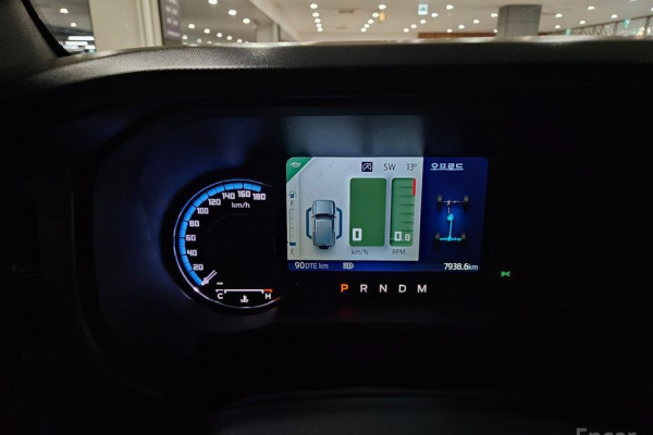 2023 Ford Bronco с пробегом 7 938 км