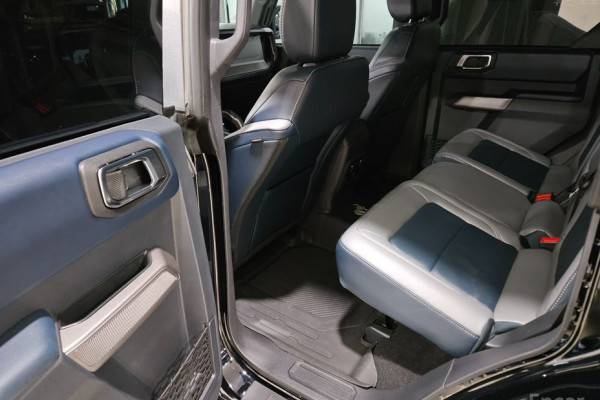 2023 Ford Bronco с пробегом 7 938 км