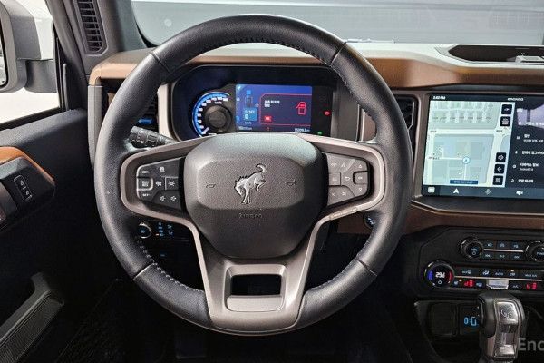 2023 Ford Bronco с пробегом 55 209 км