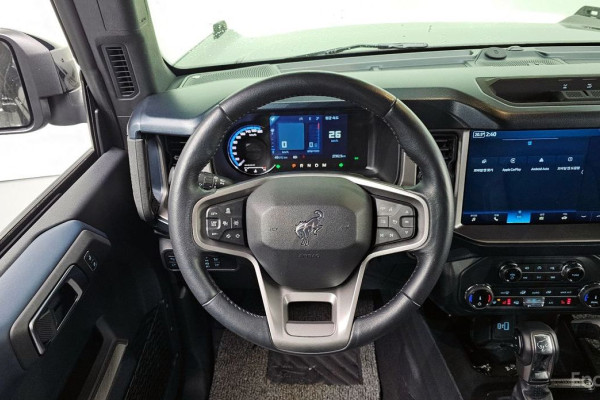 2022 Ford Bronco с пробегом 27 312 км