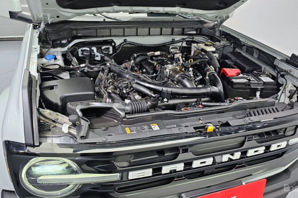 2023 Ford Bronco с пробегом 30 837 км