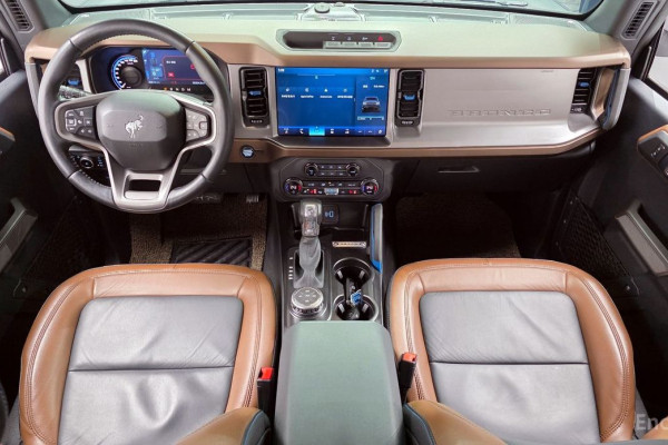 2023 Ford Bronco с пробегом 56 804 км