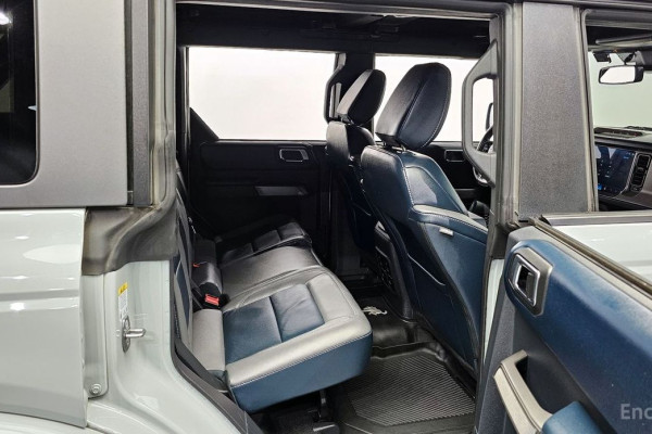 2023 Ford Bronco с пробегом 30 837 км