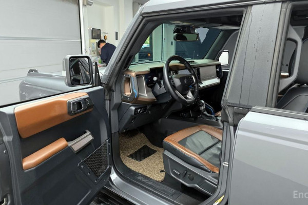 2023 Ford Bronco с пробегом 56 804 км