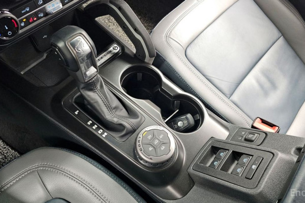 2022 Ford Bronco с пробегом 72 596 км