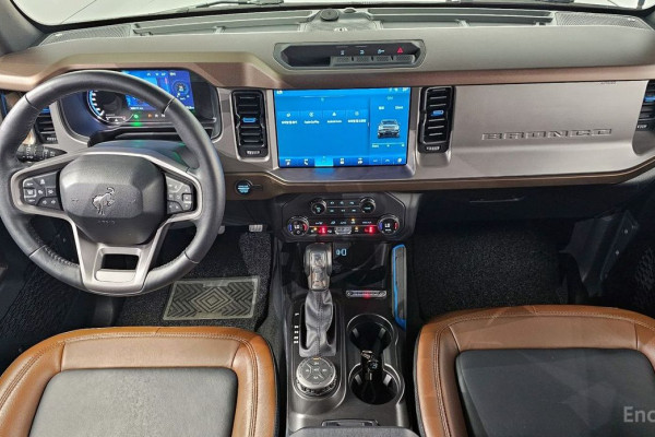 2023 Ford Bronco с пробегом 13 950 км