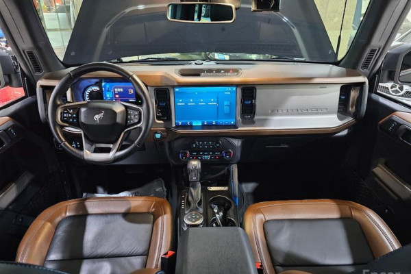2023 Ford Bronco с пробегом 74 601 км