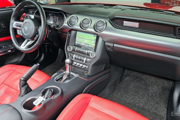 2022 Ford Mustang с пробегом 47 457 км